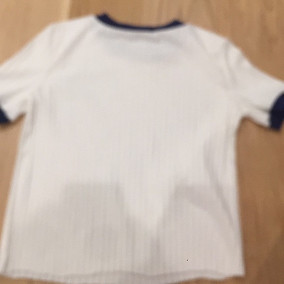 White Forever 21 tee - Picture 2 of 3